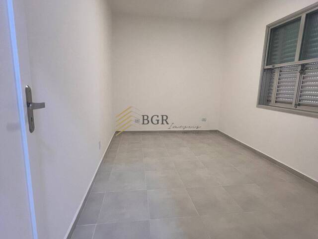 Apartamento para Venda em Santos - 4