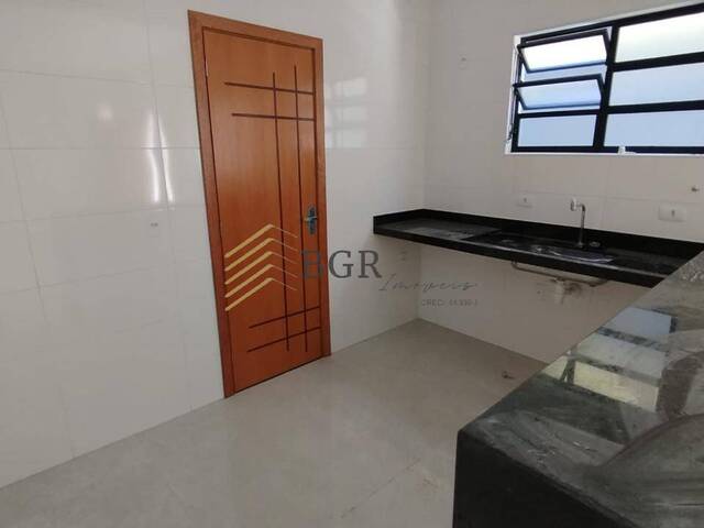 Casa para Venda em Santos - 3
