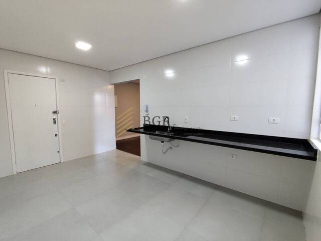 Apartamento para Venda em Santos - 5