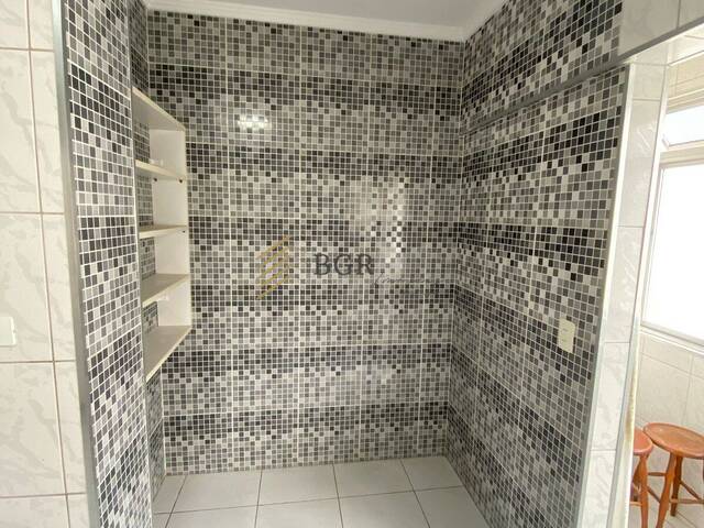 Apartamento para Locação em Santos - 3