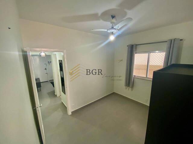 Apartamento para Venda em Santos - 4