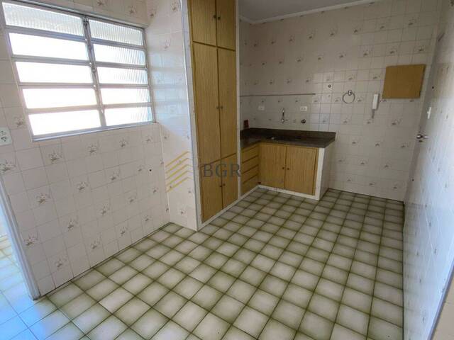 Apartamento para Locação em Santos - 2