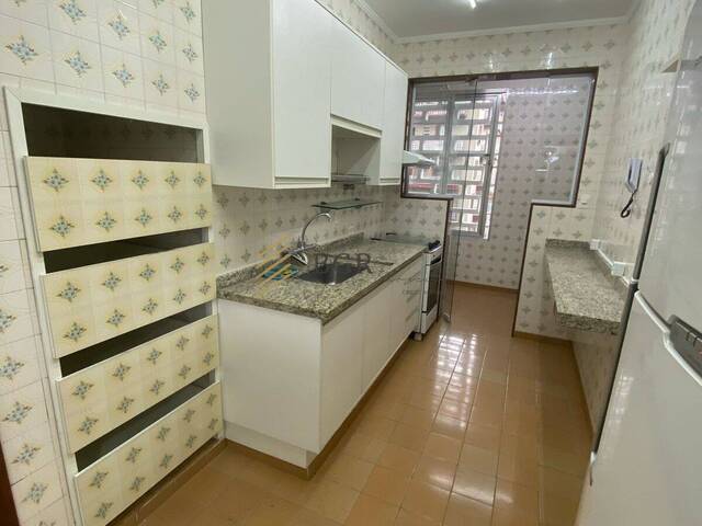Apartamento para Locação em Santos - 2