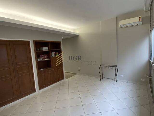 Apartamento para Venda em Santos - 2