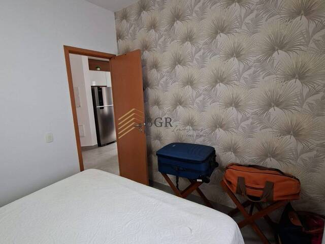 Apartamento para Venda em Santos - 4