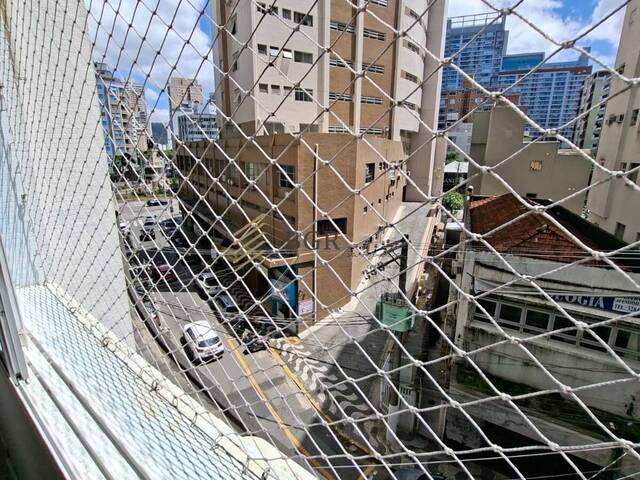 Apartamento para Venda em Santos - 4