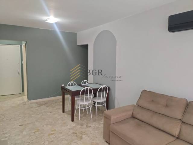 #121 - Apartamento para Locação em Santos - SP