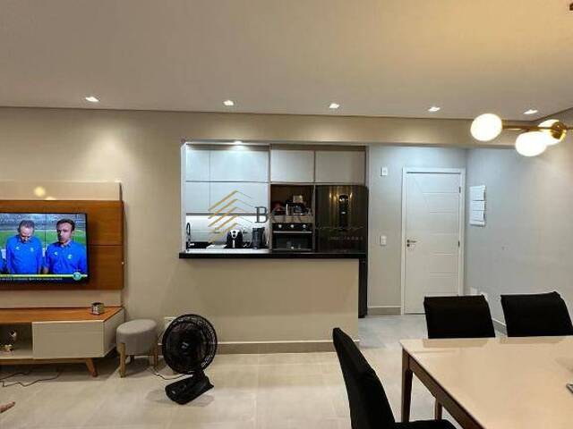 Apartamento para Venda em Praia Grande - 5