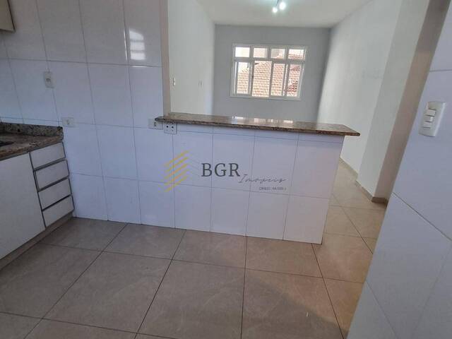 #472 - Apartamento para Locação em Santos - SP