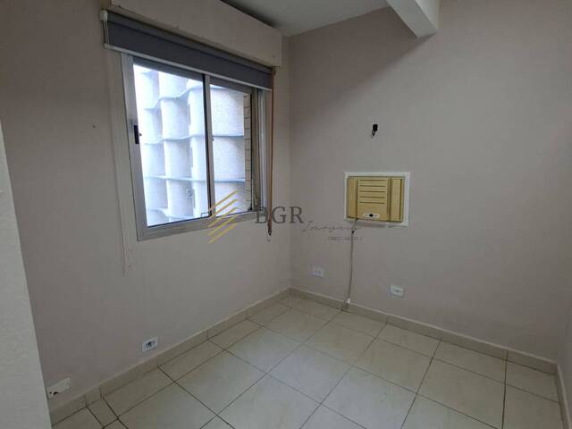 Apartamento para Venda em Santos - 2