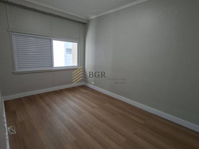 Apartamento para Venda em Santos - 2