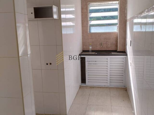 Apartamento para Venda em São Vicente - 2